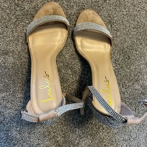 Lulu's diamond Heels